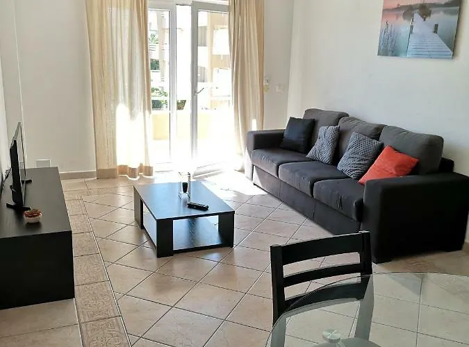 Marina Apartment Apartment